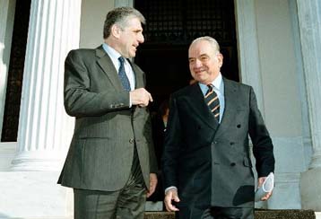 Ανάγκη για αναπροσαρμογή της επιχειρηματικής δραστηριότητας στην Ελλάδα