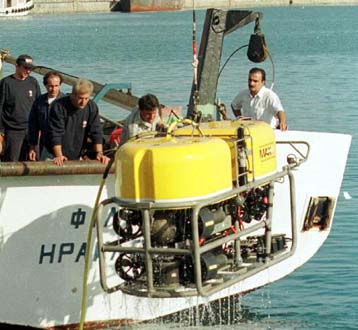 Βαφτίστηκε στην Κρήτη το τηλεκατευθυνόμενο βαθυσκάφος του ΙΘΑΒΙΚ