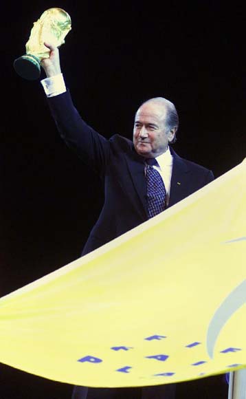 Ξεκίνησαν τα στοιχήματα για το 2002