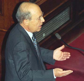 Νέα πολιτική αντιμετώπισης του προβλήματος των ναρκωτικών εξαγγέλλει ο πρωθυπουργός