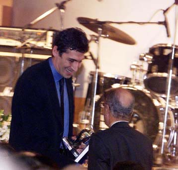 Βραβεύτηκαν από τον ΠΣΑΤ οι καλύτεροι αθλητές του 1999