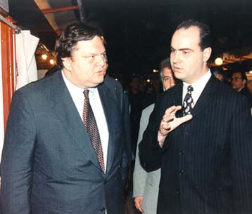 Ο πρόεδρος του Συλλόγου Εκδοτών-Βιβλιοπωλών Αθήνας στο in.gr