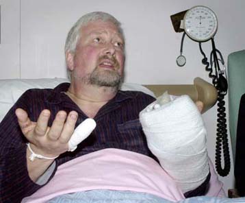 Απαγγέλθηκαν κατηγορίες για τη δολοφονική επίθεση με ξίφος εναντίον βουλευτή