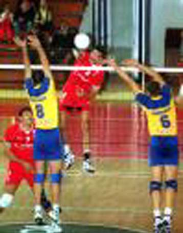 Ολοταχώς για φάιναλ-φορ ο Ολυμπιακός