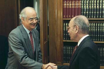 Στις 8 Φεβρουαρίου η ψηφοφορία για την εκλογή Προέδρου της Δημοκρατίας