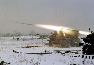 Σκληρές μάχες στο κέντρο του Γκρόζνι – Επί ποδός πολέμου η αστυνομία στις ρωσικές πόλεις