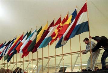 Αστυνομοκρατείται η Στοκχόλμη ενόψει του διεθνούς συνεδρίου για το Ολοκαύτωμα