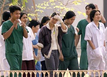 Εισβολή κομάντος στο υπό κατάληψη νοσοκομείο – Νεκροί εννέα αντάρτες