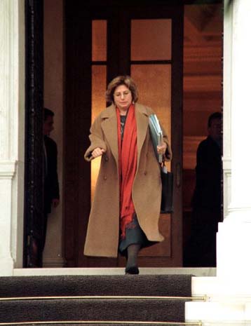 Μετοχοποιείται ο ΟΠΑΠ – Τα Ολυμπιακά έργα στο υπουργείο ΠΕΧΩΔΕ