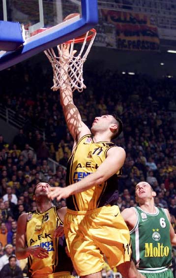 MVP της αγωνιστικής ο Ντικούδης