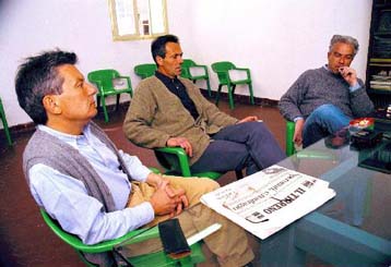 Τρεις πρώην αριστεριστές καταδικάστηκαν για το φόνο αστυνομικού πριν από 28 χρόνια