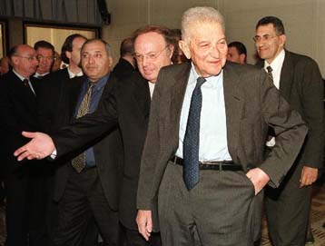 Εκκίνηση επισήμων ανακρίσεων για το σκάνδαλο Βάιτσμαν ζήτησε η εισαγγελία