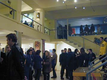 Τρεις καλλιτέχνες στο Elements