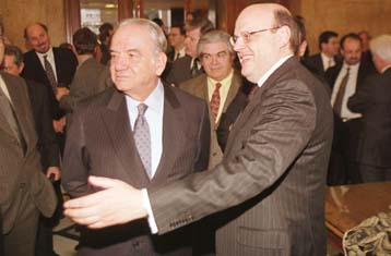 Ανυποχώρητη η στάση των τραπεζών στο θέμα των πανωτοκίων