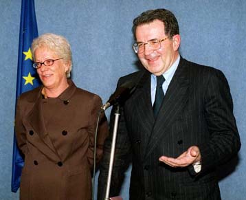 Καμία επαφή με τον Αρκάν διαβεβαιώνει η επικεφαλής του Διεθνούς Ποινικού Δικαστηρίου