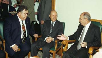 Εχουμε κάνει σημαντικά βήματα για την ανάπτυξη της χώρας