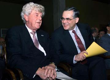 Μέσα στις επόμενες δύο εβδομάδες η μείωση των επιτοκίων από την Τράπεζα της Ελλάδος