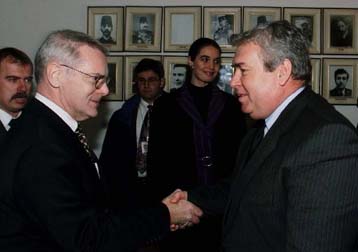 Να μην καταπιέζει το Μαυροβούνιο προειδοποίησαν οι ΗΠΑ τη Σερβία