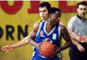 Στην Αμερική ο Τζόνσον του Ηρακλή χωρίς άδεια