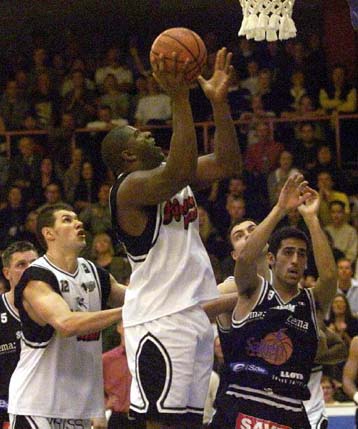 Διετές συμβόλαιο του Μάτζικ στους… Μάτζικ Μ7