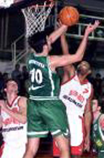 Με άγχος 73-81 ο Παναθηναϊκός τη Νήαρ Ηστ