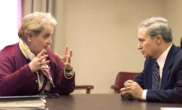 Σε αδιέξοδο οι συροϊσραηλινές συνομιλίες- μεσολάβηση Κλίντον για την επίτευξη προόδου