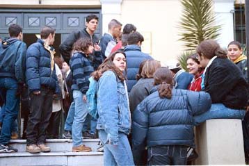 Ενας στους οκτώ μαθητές εγκαταλείπει το γυμνάσιο, καταγράφει έρευνα επιστημόνων