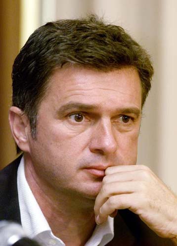 Μία ημέρα παράταση για το αντίο σε Τουμπάκοβιτς