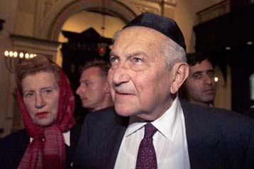 Ο Βάιτσμαν είχε πάρει τα χρήματα πριν εκλεγεί πρόεδρος, δηλώνει ο δικηγόρος του