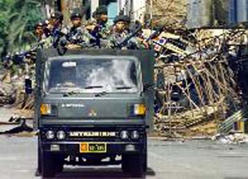 Δεκατρείς νεκροί στην επαρχία των Μολούκων