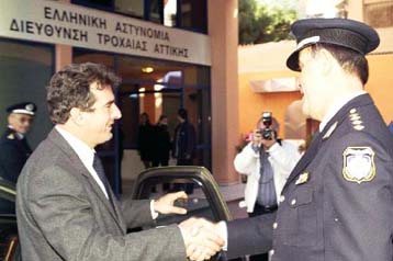 Καθαρή η ΕΛΑΣ σε έξι μήνες