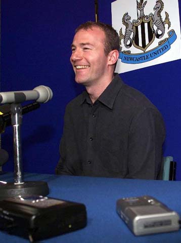 Στόχος του Σίρερ να αναδειχθεί πρώτος σκόρερ στο Euro 2000