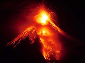 Συνεχίζεται η ηφαιστειακή δραστηριότητα του Μαγιόν