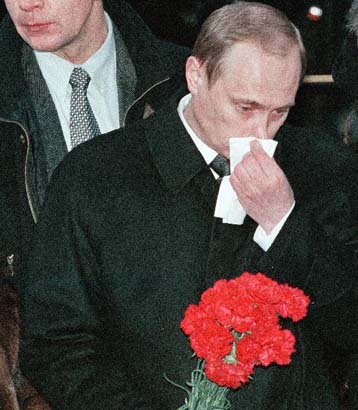 Ο Πούτιν ξεκινά την προεκλογική του εκστρατεία με ανοιχτή επιστολή στην Izvestia