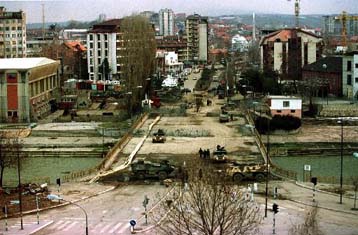 Επαναλαμβάνονται οι έρευνες για όπλα στη Μιτρόβιτσα