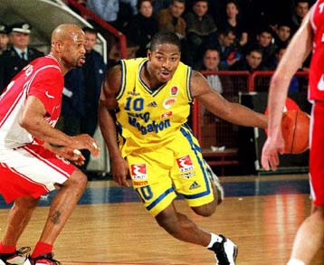 Περιστέρι – ΑΕΚ το ντέρμπι στην Α1 μπάσκετ