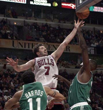 Ο Τόνι Κούκοτς στη Φιλαδέλφεια