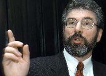 Μόνο με την επαναλειτουργία των θεσμών της Β.Ιρλανδίας θα αρθεί το αδιέξοδο