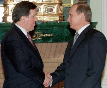 Αναθερμαίνονται οι σχέσεις Ρωσίας-ΝΑΤΟ