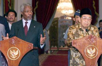 Την παραπομπή σε δίκη των υπευθύνων των σφαγών στο Α.Τιμόρ ζητεί ο ΓΓ του ΟΗΕ