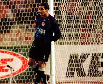 Ρωγμώδες κάταγμα ο Ελευθερόπουλος στο δάχτυλο