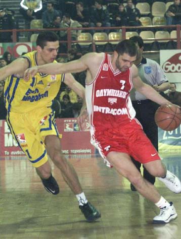 Εύκολα ο Ολυμπιακός