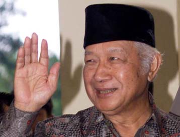 Ανοίγει ο φάκελος Σουχάρτο – Για διαφθορά κατηγορείται ο Ινδονήσιος πρώην πρόεδρος