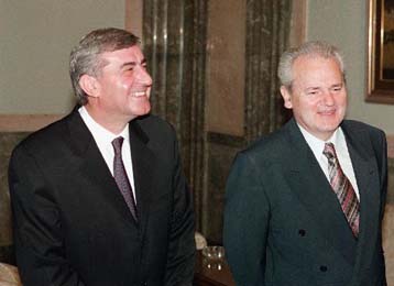 Προβληματισμός και αντιδράσεις για τη δολοφονία του Π.Μπουλάτοβιτς