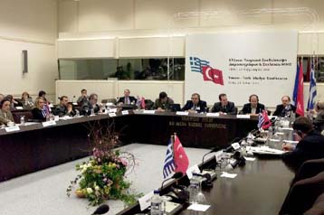 Με πλήθος προτάσεων ολοκληρώθηκε η συνδιάσκεψη Ελλήνων και Τούρκων δημοσιογράφων