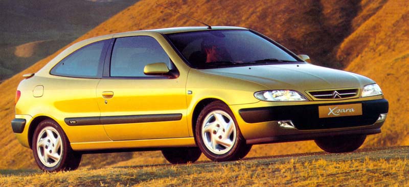 On-line πωλήσεις αυτοκινήτων στη Βρετανία: Στο ένα αυτοκίνητο, δώρο …άλλο ένα