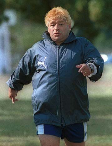 Βελτιώνεται συνεχώς η υγεία του Μαραντόνα