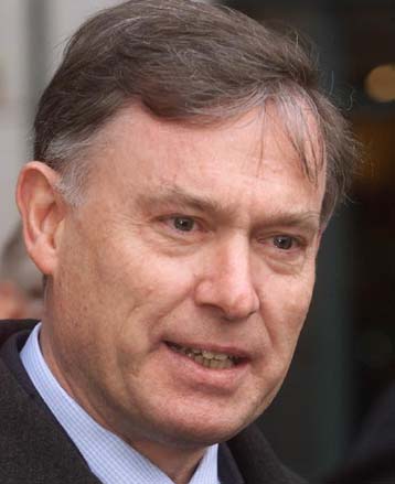 Στενότερη σχέση μεταξύ ΔΝΤ και ιδιωτικού τομέα επιδιώκει ο Κέλερ