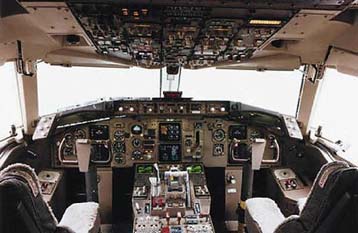 Επεκτείνει το στόλο της με 17 νέα αεροσκάφη η EasyJet