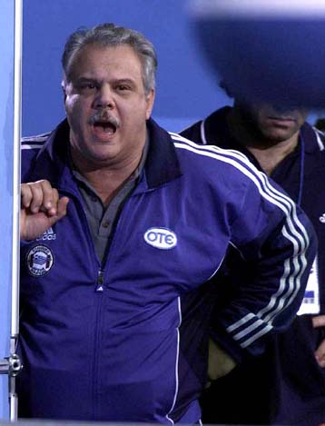 Σταματά μετά το 2004 ο Ιακώβου